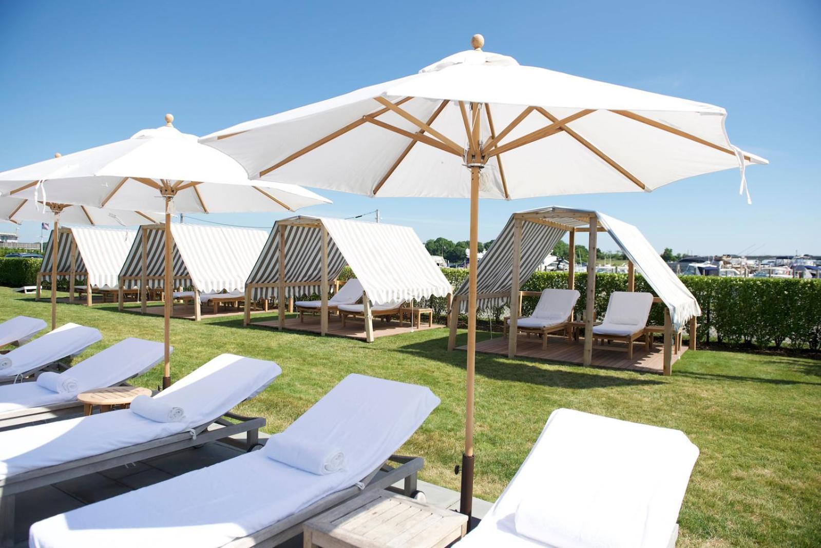 Baron'S Cove Hotel Sag Harbor Exterior photo