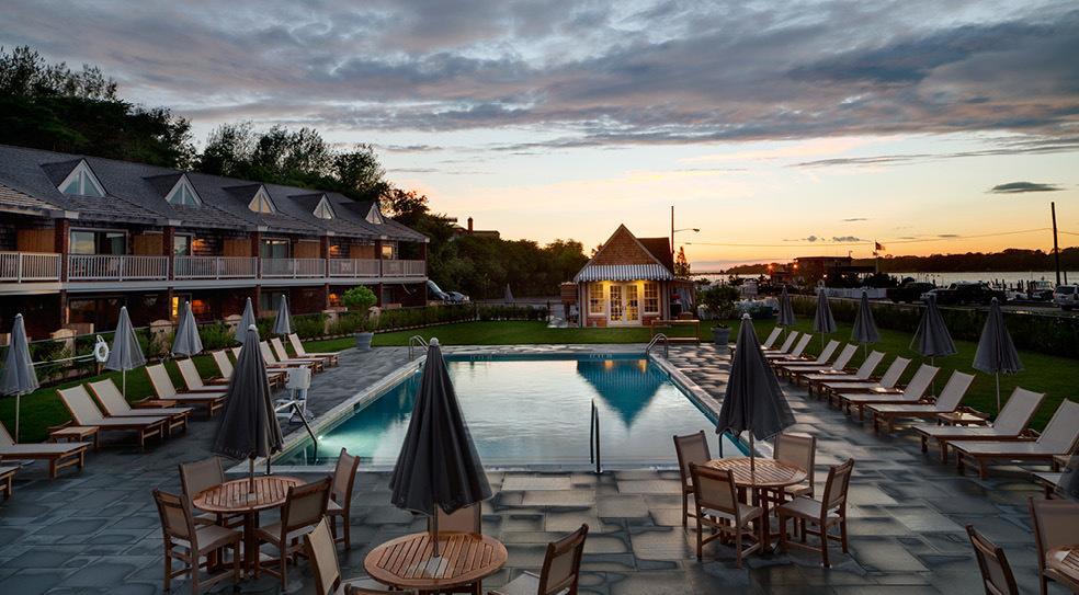 Baron'S Cove Hotel Sag Harbor Exterior photo